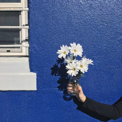 背景图片干净治愈系蓝色头像