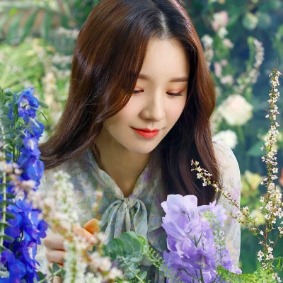 女明星田姬振好看头像图片