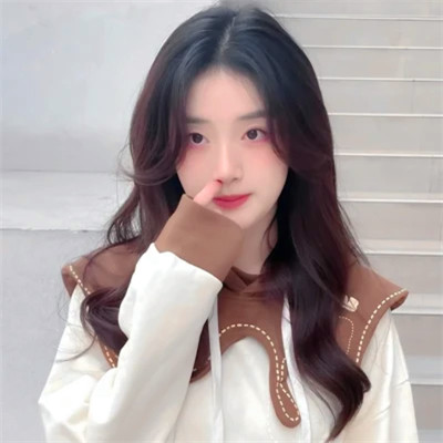 女明星演员歌手胡馨尹头像图片