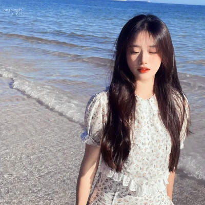 女明星演员歌手胡馨尹头像图片