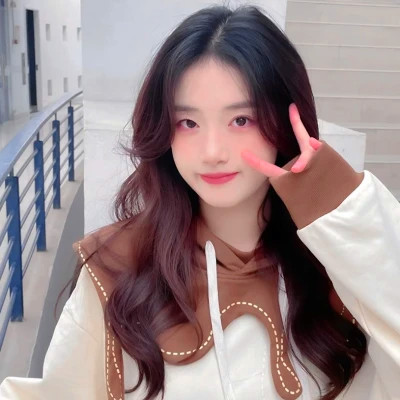 女明星演员歌手胡馨尹头像图片