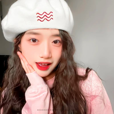 女明星演员歌手胡馨尹头像图片