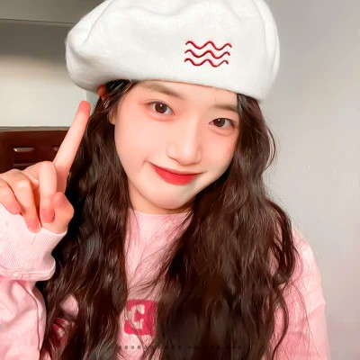 女明星演员歌手胡馨尹头像图片