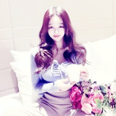 2025年高级情侣头像一人一张