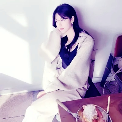 2025年高级情侣头像一人一张