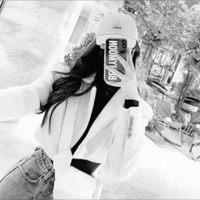 高级真人情头黑白一男一女图片