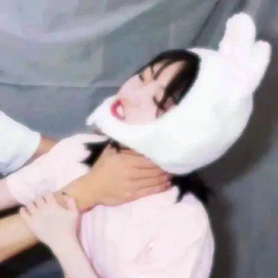 2025年超火好看一男一女单人情侣头像图片