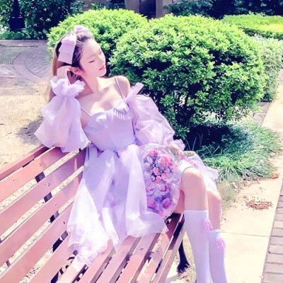 2025年超火好看一男一女单人情侣头像图片