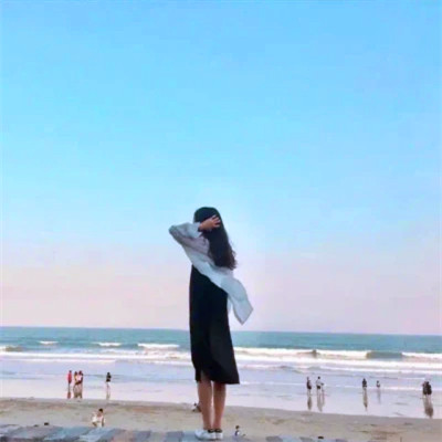 2025年情侣头像真人一人一张