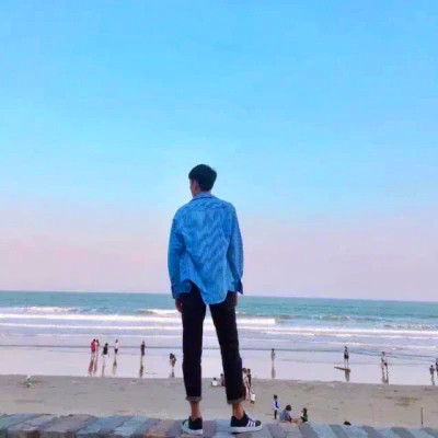 2025年情侣头像真人一人一张