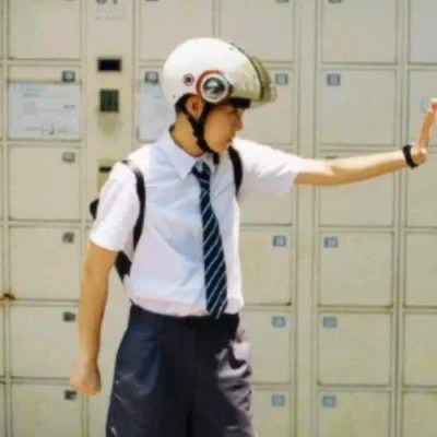 2025年情侣头像真人一人一张