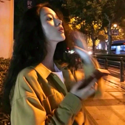 2025年情侣头像一男一女情头
