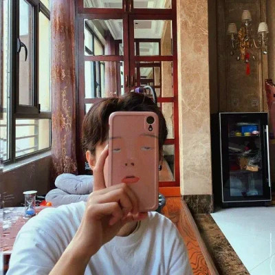 2025年情侣头像一男一女情头