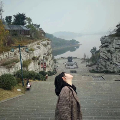 2025年情侣头像一男一女一对