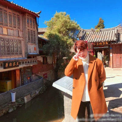 情侣一左一右头像真人