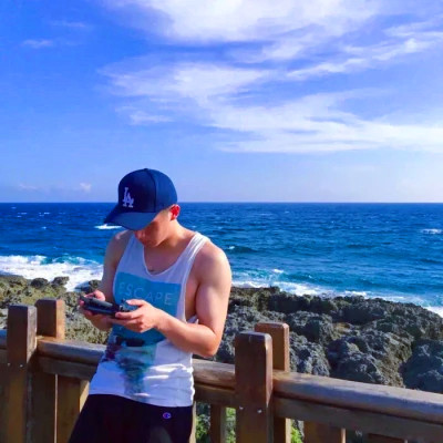 情侣一左一右头像真人