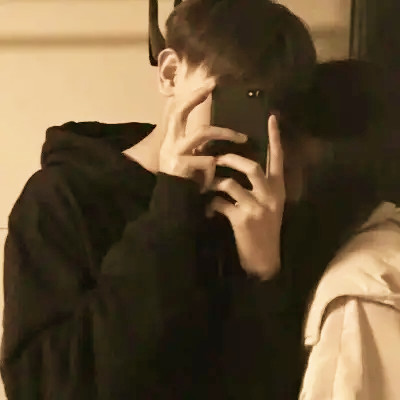 超甜ins风情侣头像真人