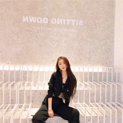 超甜ins风情侣头像真人