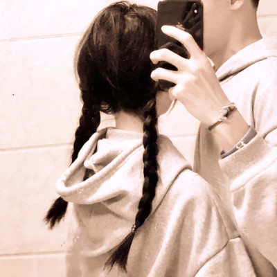 超甜ins风情侣头像真人