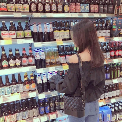 情侣头像情侣专用一男一女真人图片