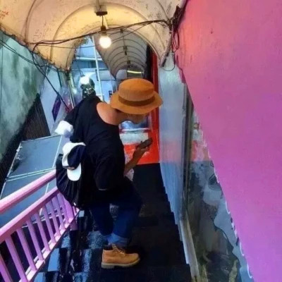 情侣头像情侣专用一男一女真人图片