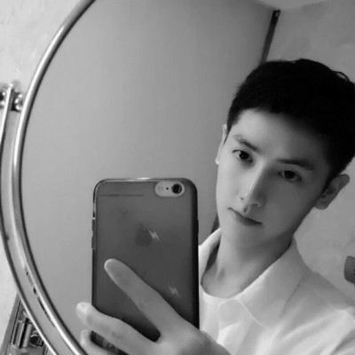 黑白情侣头像高清一男一女