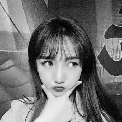 黑白情侣头像高清一男一女