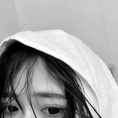 黑白情侣头像高清一男一女