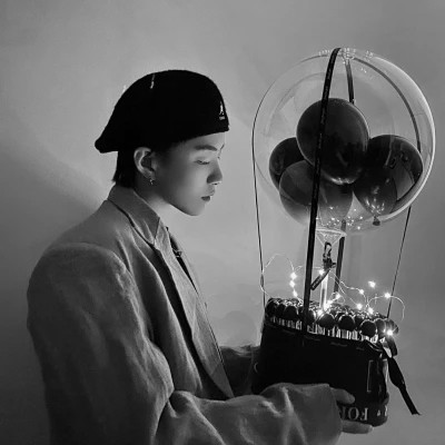 帅气情侣头像一男一女黑白