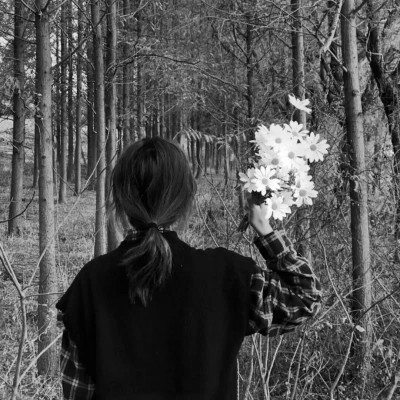 帅气情侣头像一男一女黑白