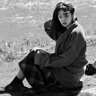 帅气情侣头像一男一女黑白