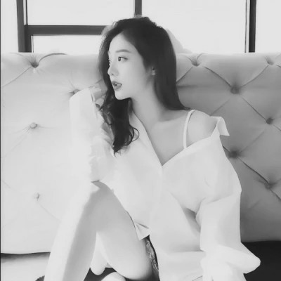 情侣头像抖音黑白一男一女