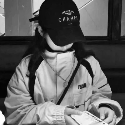 情侣头像抖音黑白一男一女