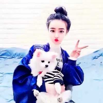 2025年最新款情侣头像一男一女