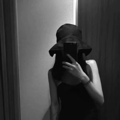 黑白真人头像情侣一男一女
