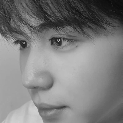 黑白一人一张高清情头