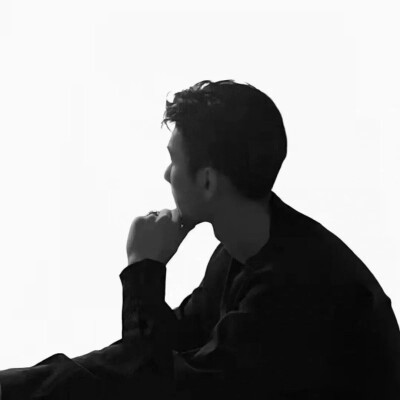 黑白一人一张高清情头