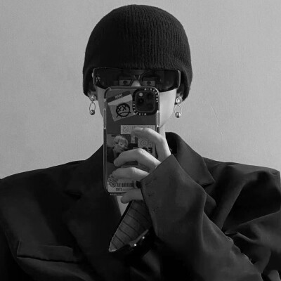 黑白一人一张高清情头