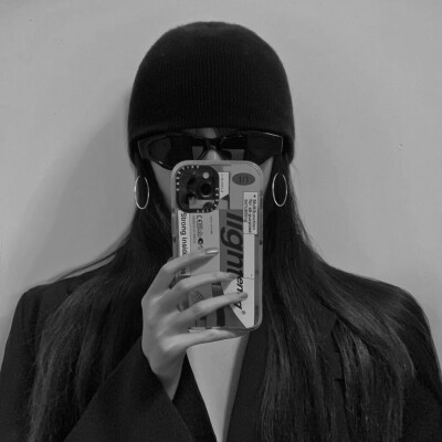 黑白一人一张高清情头