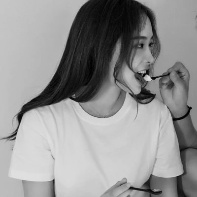 黑白系情侣头像一对