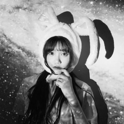 黑白高级情侣头像一人一张