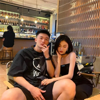 微信双人情头真人版一对两张图片