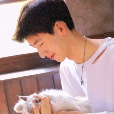 单人情侣头像一男一女分开