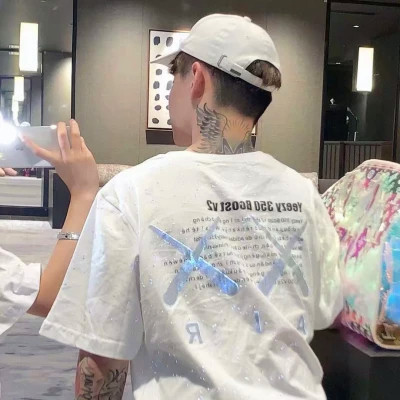 单人情侣头像一男一女分开