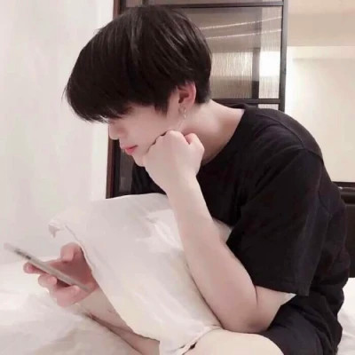 2025年最火情侣头像真人一男一女图片