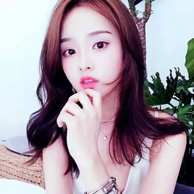 2025年最火情侣头像真人一男一女图片