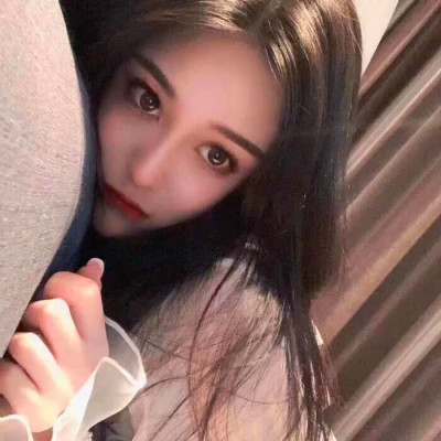 2025年最火情侣头像真人一男一女图片