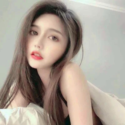 2025年最火情侣头像真人一男一女图片