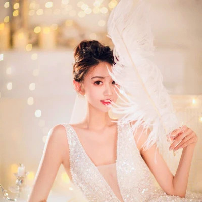 2025年最火微信头像情侣一男一女