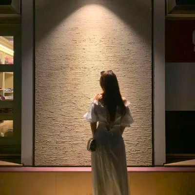 2025年真人一人一半情侣头像